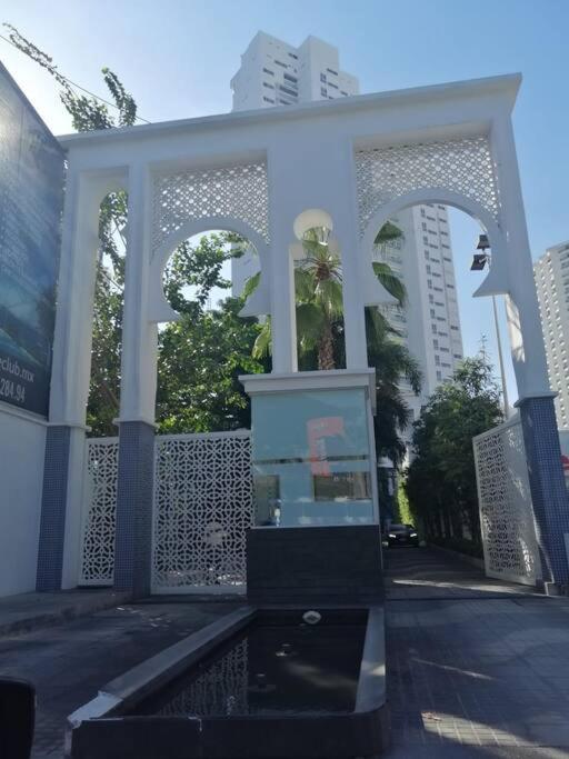 Departamento Frente A La Bahia Apartment อากาปุลโก ภายนอก รูปภาพ